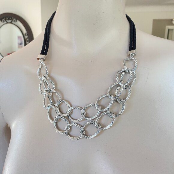 Lightweight Silvertone & Black Double Layer Necklace - Picture 3 of 6